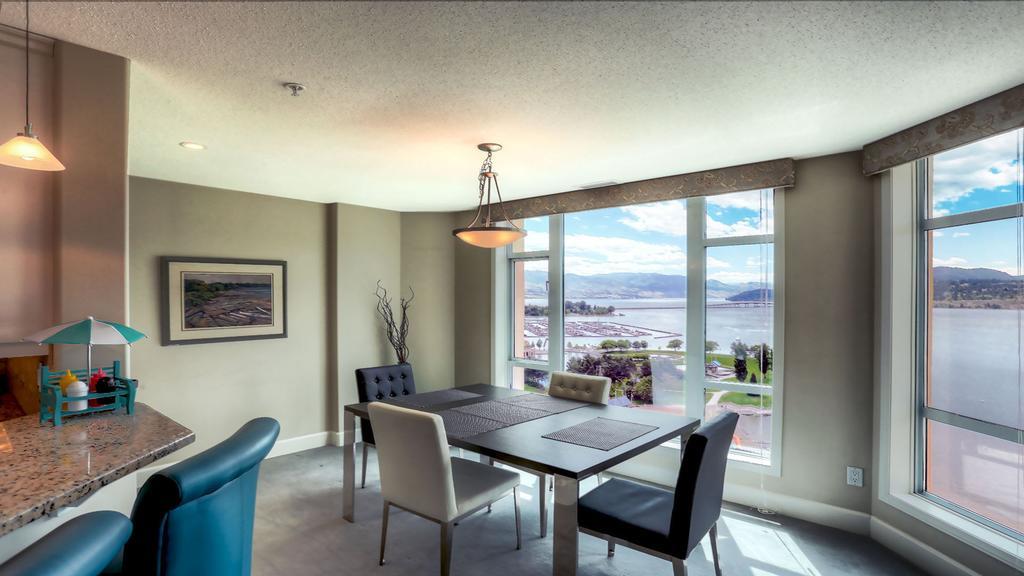 Sunset Waterfront Resort By Kelownacondorentals エクステリア 写真