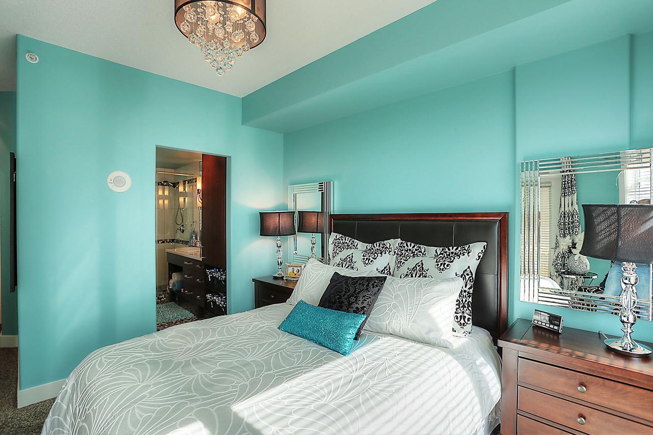 Sunset Waterfront Resort By Kelownacondorentals エクステリア 写真