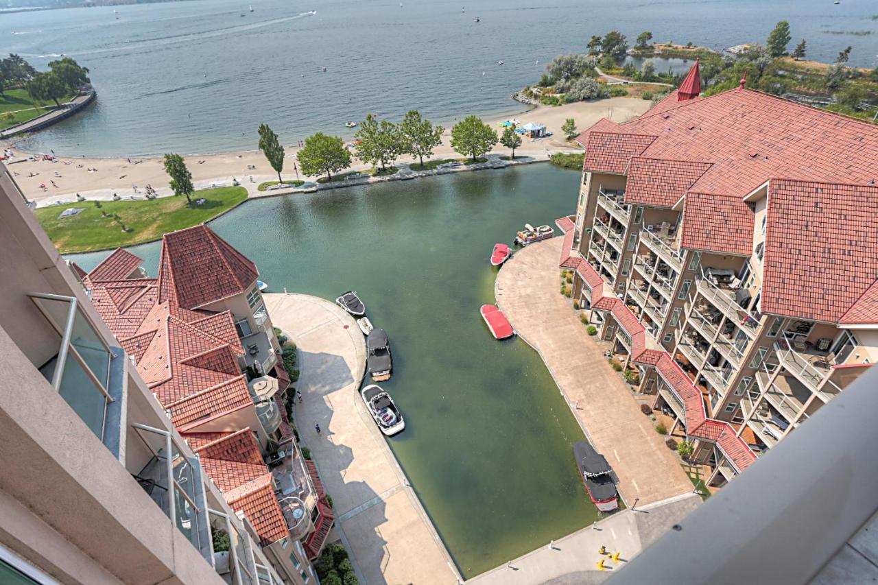 Sunset Waterfront Resort By Kelownacondorentals エクステリア 写真