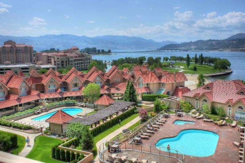 Sunset Waterfront Resort By Kelownacondorentals エクステリア 写真